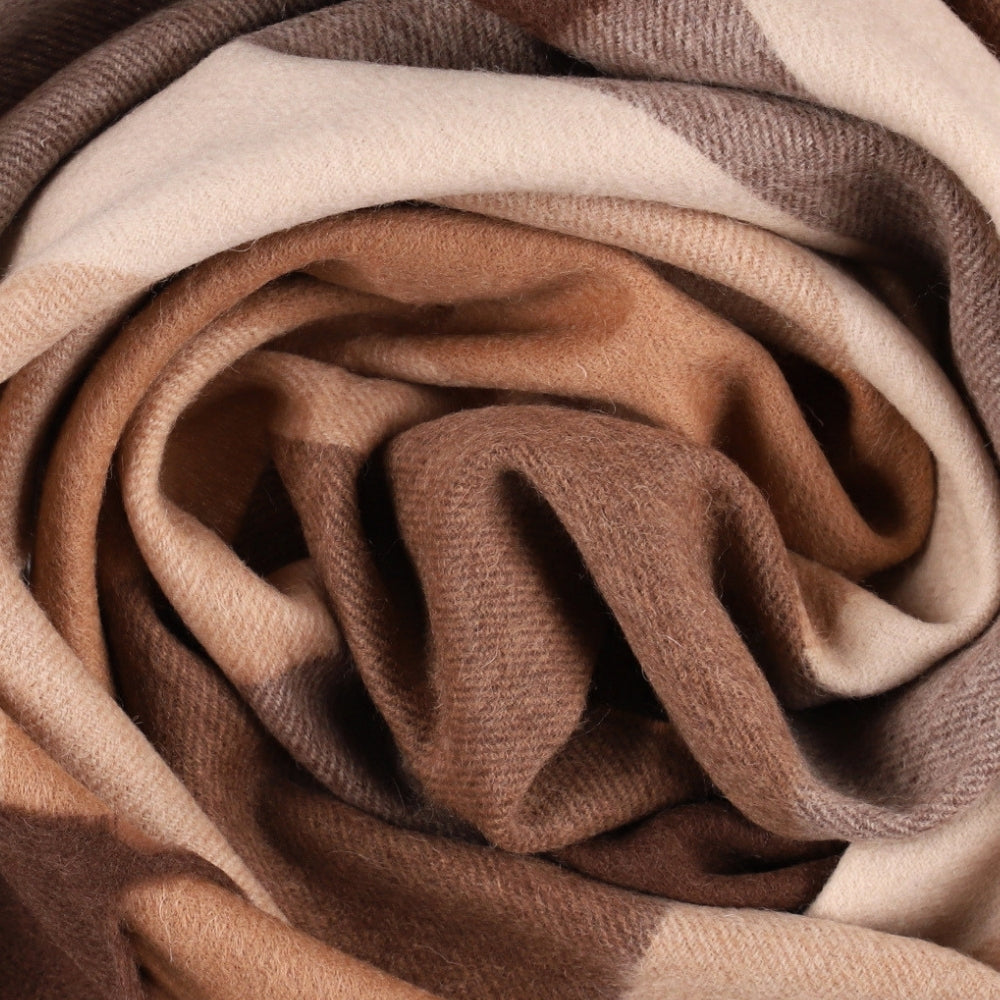 Écharpe marron et beige à grands carreaux en laine 100 % – York (2)