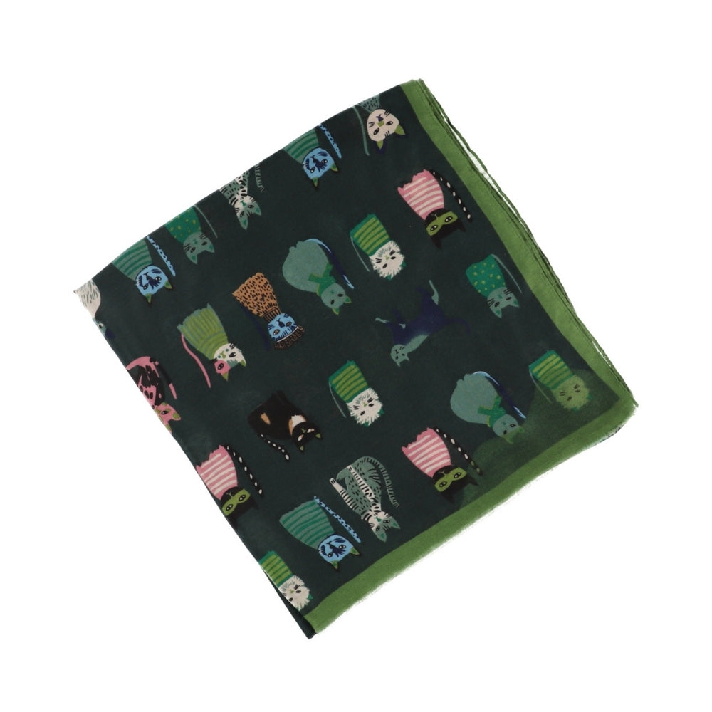 Écharpe fine verte à motif chats pour le cou – Nikko (6)