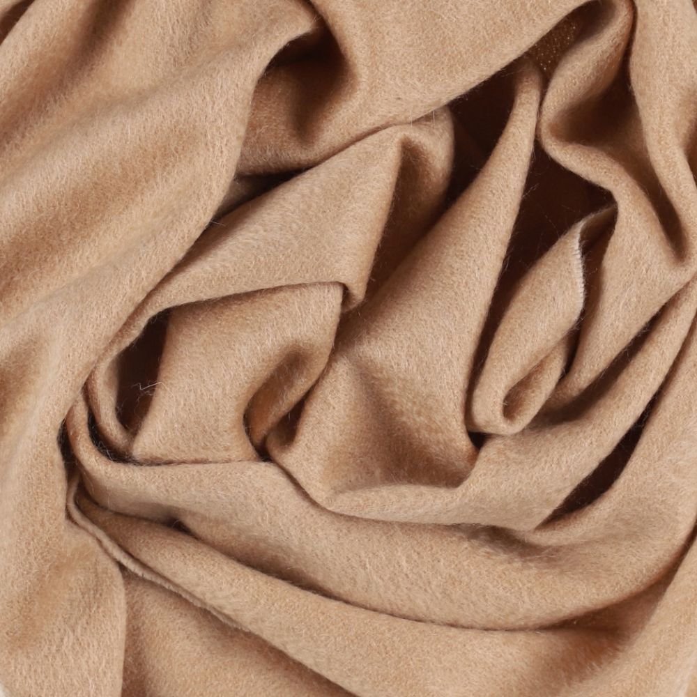 Écharpe d'hiver beige clair en cachemire pour femme Paris (2)